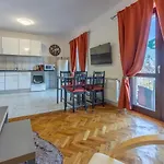 Apartamento With Parking Space Selce, Crikvenica - 19455
